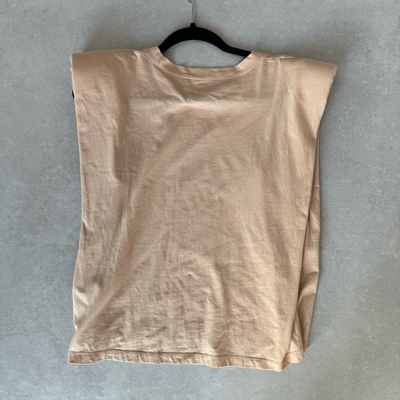 STORETS MUSCLE TEE WITH SHOULDER PADS - Picture 8 of 9